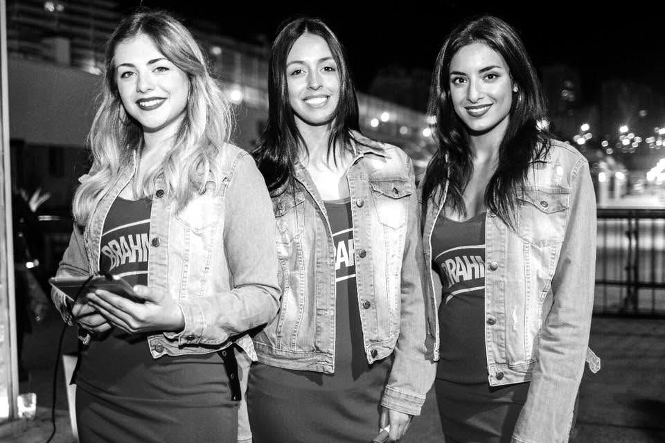 Staff de promotoras para Brahma